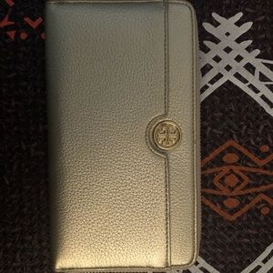 Tory Burch Wallet